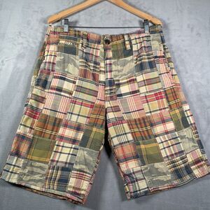 American Eagle AEO Shorts Mens 33 Madras Plaid Camo Flat Front Chino Longer 11"